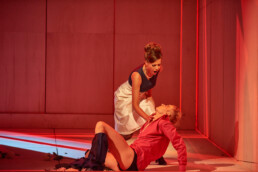 DONNA ELVIRA mit Don Giovanni © Martin Sigmund
